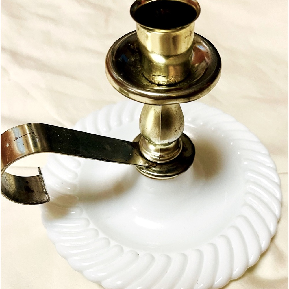Vintage milk glass brass with brass metal finger loop holder. Made in the 1950’s